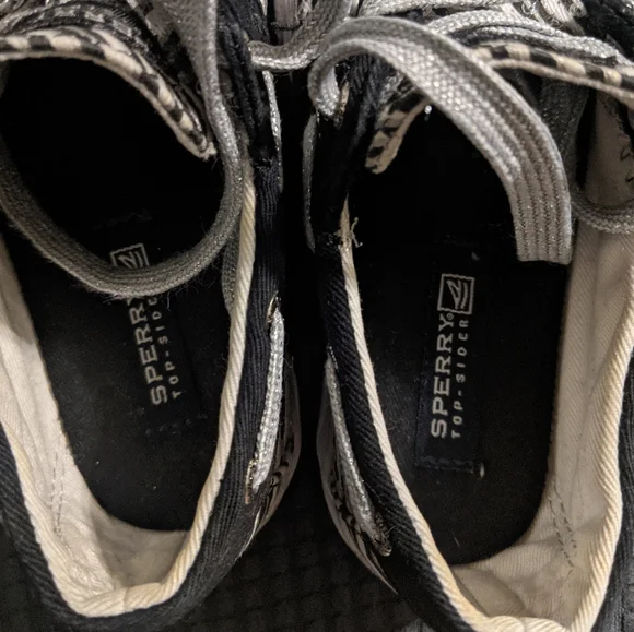 Girls Zebra Print Glitter Boat Shoes - Picture 6 of 7